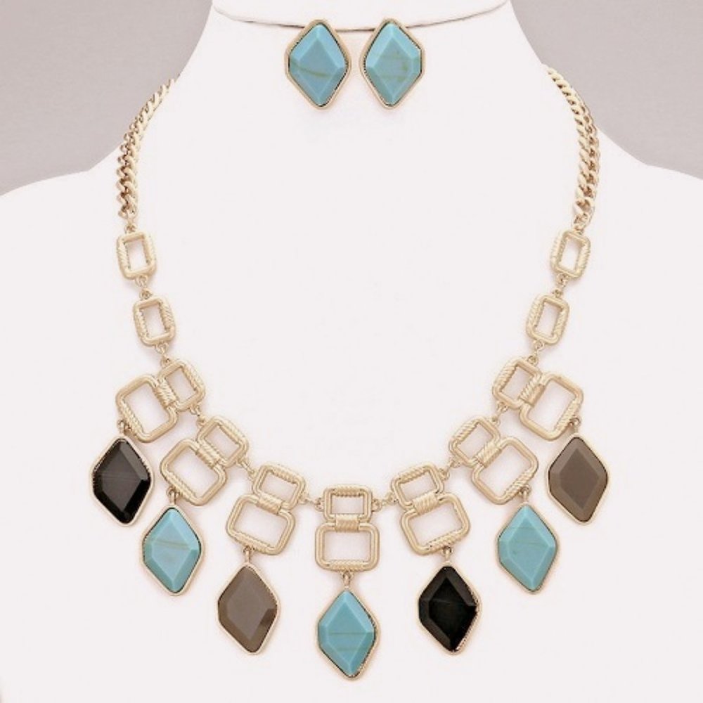 Gold Turquoise and Black Rhombus Necklace Set